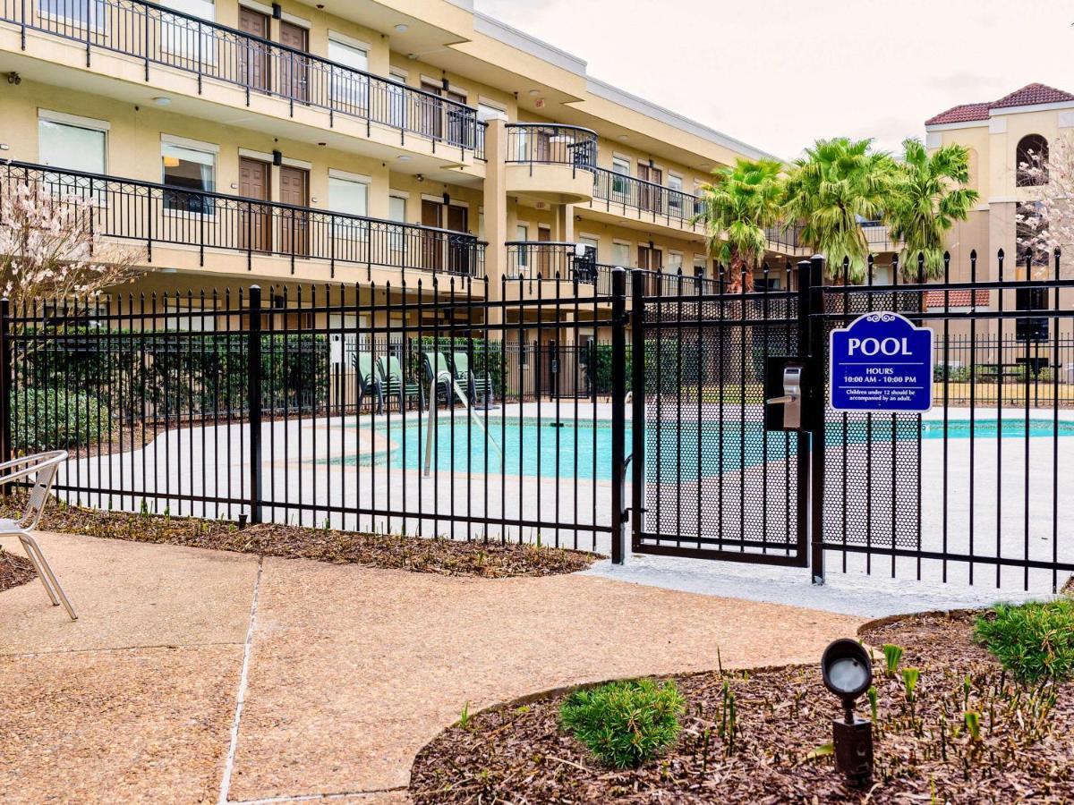 Comfort Suites Baton Rouge South I-10 Inniswold Exteriör bild