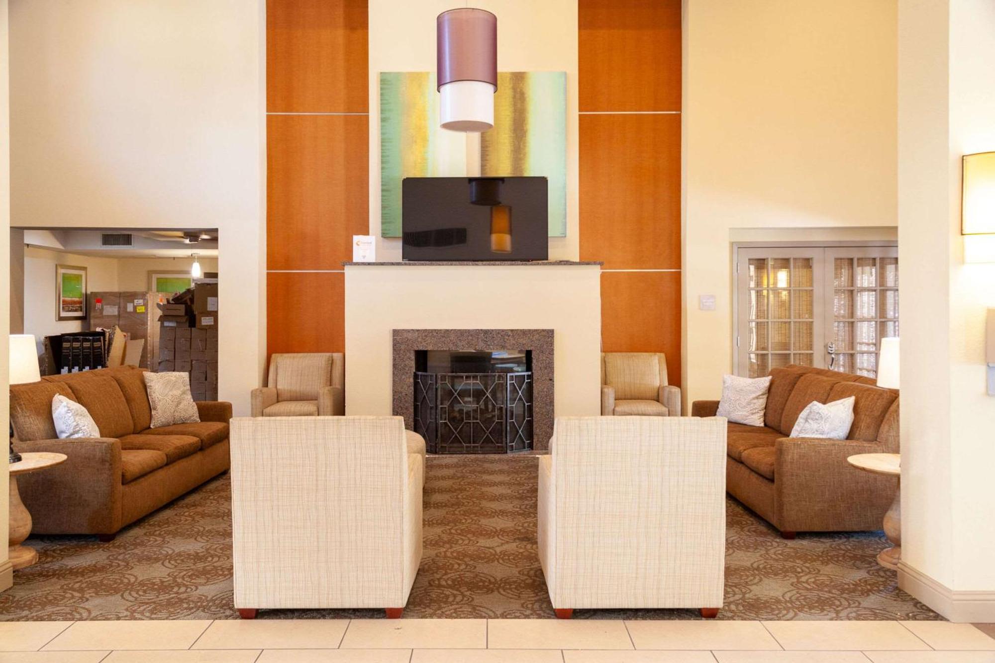 Comfort Suites Baton Rouge South I-10 Inniswold Exteriör bild